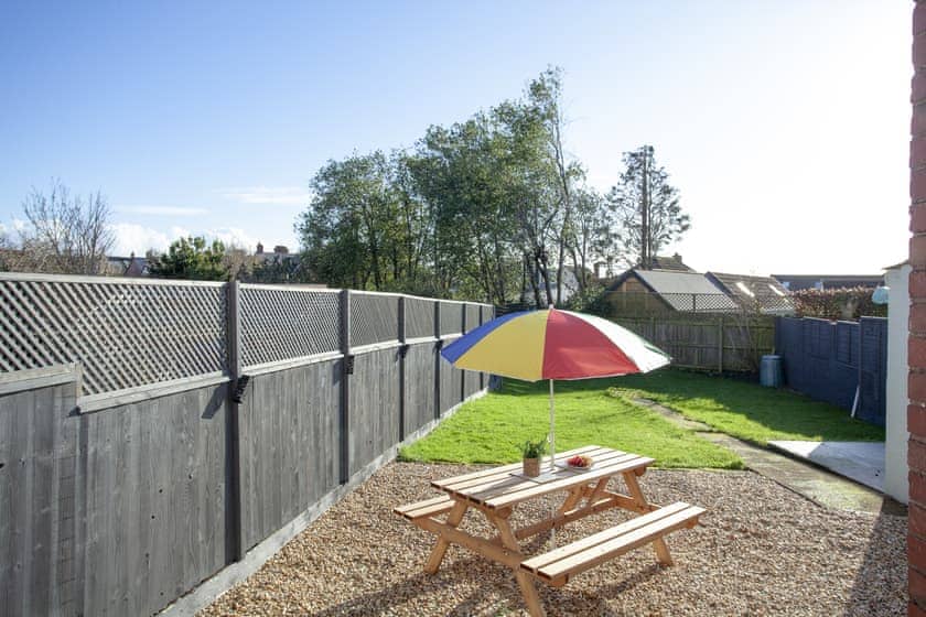 Outdoor eating area | Seymour House, Exmouth