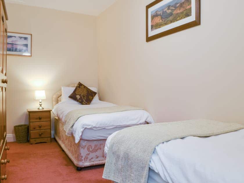 Twin bedroom | 1 Harney Peak - Harney Peak, Portinscale, near Keswick