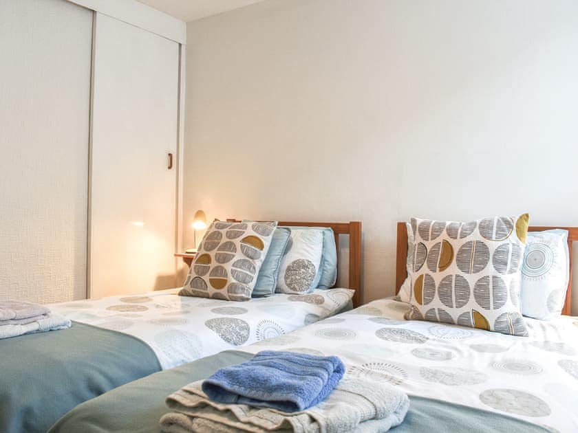 Twin bedroom | Kittiwakes Cottage Appledore Devon, Appledore
