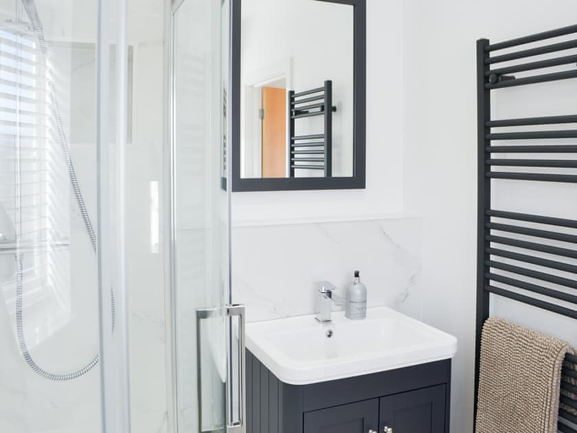 En-suite | Good Tides, Beadnell
