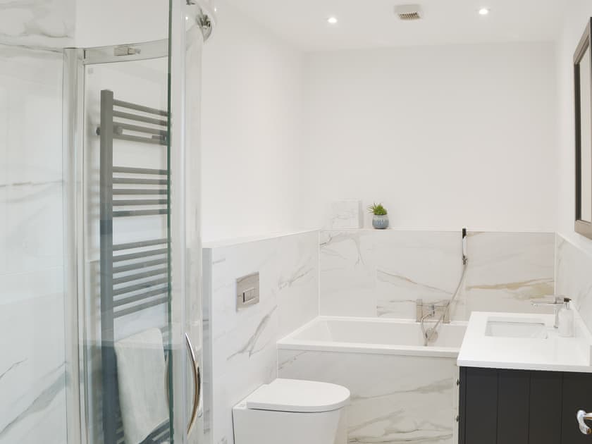 Bathroom | Good Tides, Beadnell