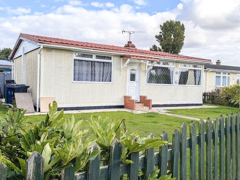 Exterior | Beach & Tonic, Humberston, near Grimsby