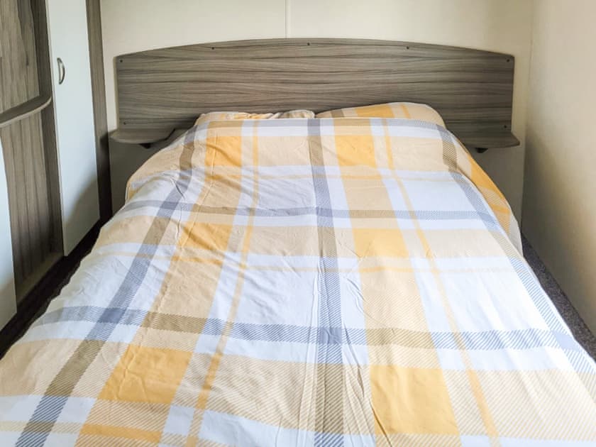 Double bedroom | 56 Snowdonia View - Watton’s, Pwllheli