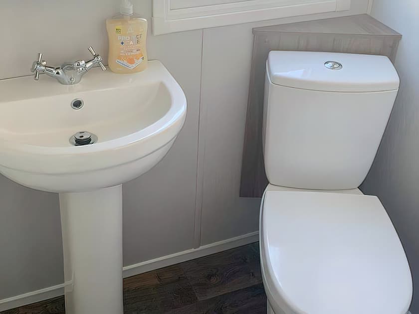 Shower room | Watton’s - 31 Hawk - Wattons, Morfa Bychan