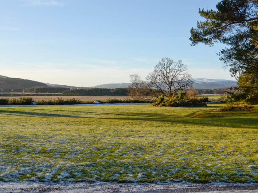 Garden and grounds | Dee Valley View, Aboyne
