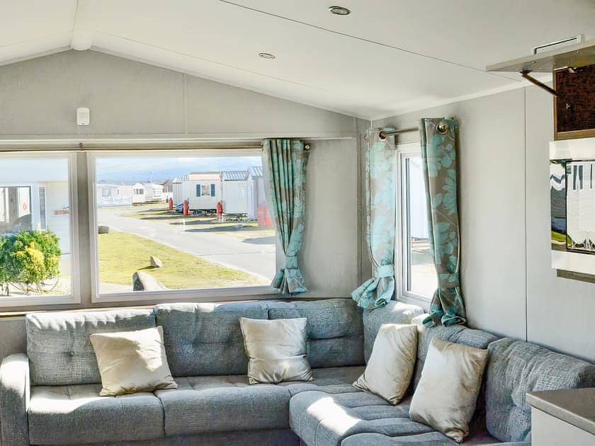 Living area | Watton’s - 11 Birch - Wattons, Morfa Bychan