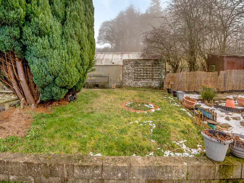 Garden | Yew Tree Cottage, Defynnog