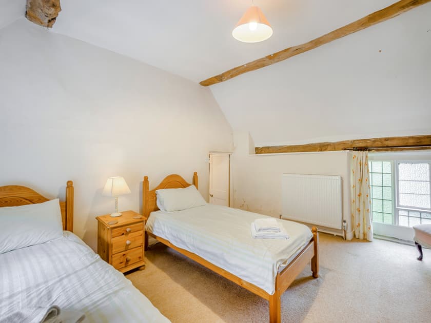 Twin bedroom | Old Bakehouse - Wythall Estate, Ross-on-Wye