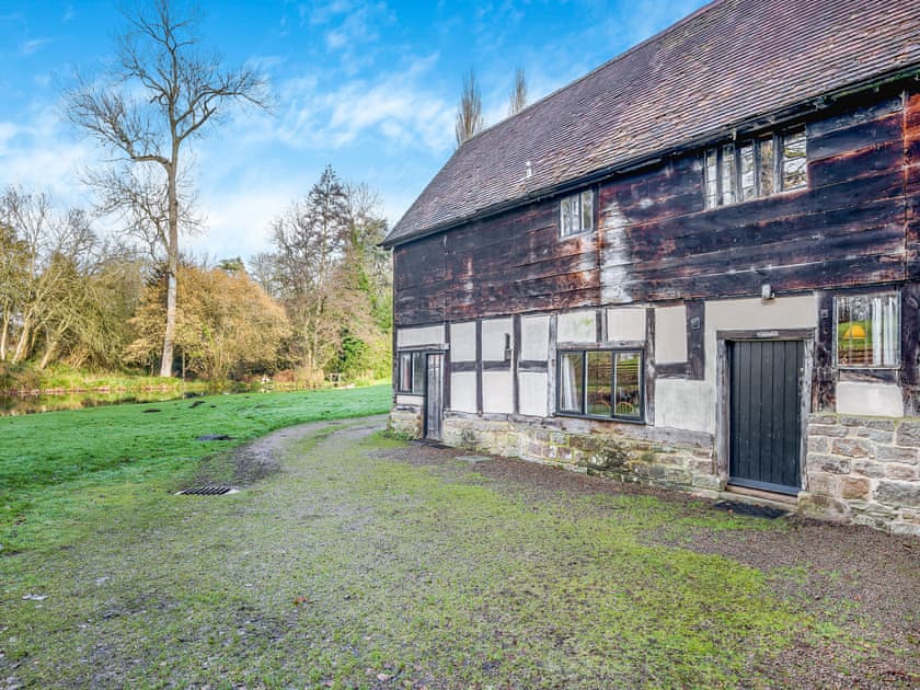 Exterior | The Game Larders - Wythall Estate, Ross-on-Wye