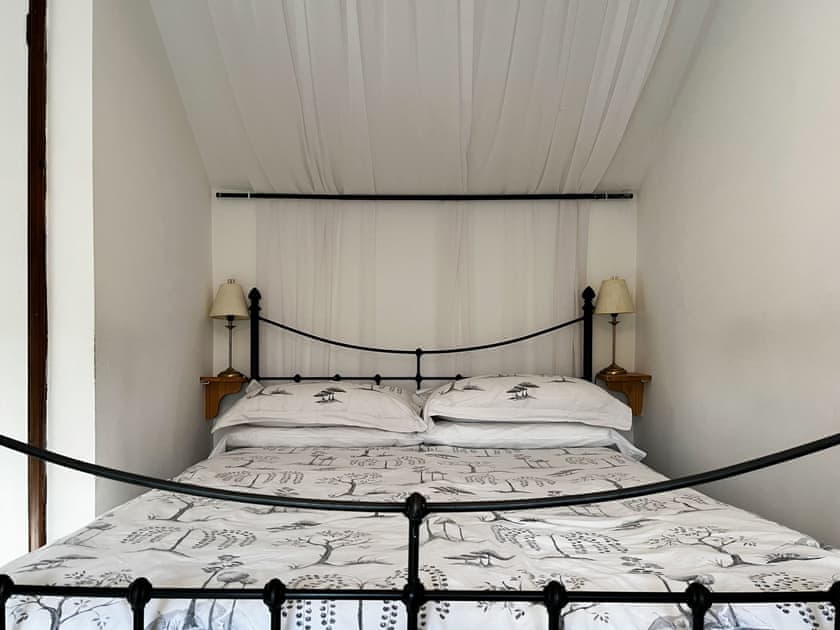 Double bedroom | Butterfield Cottage, Tideswell, near Buxton