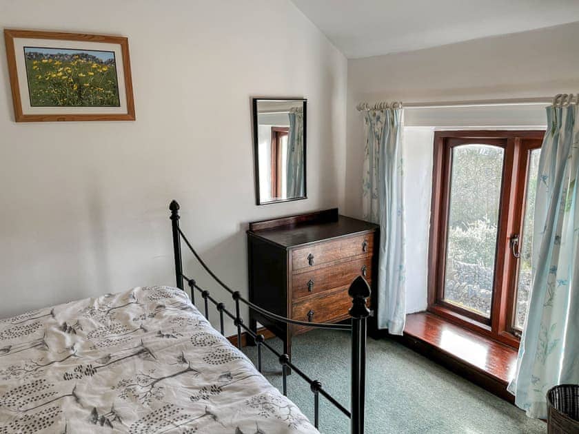 Double bedroom | Butterfield Cottage, Tideswell, near Buxton