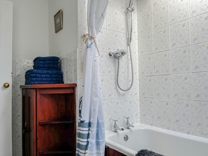 Bathroom | Butterfield Cottage, Tideswell, near Buxton