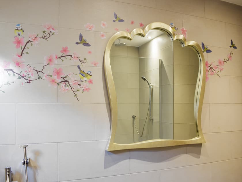Wet room | The Old Stables, Glasgow