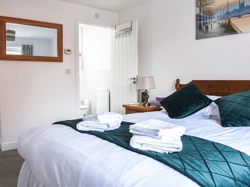 Double bedroom | Finders Nook, Bognor Regis