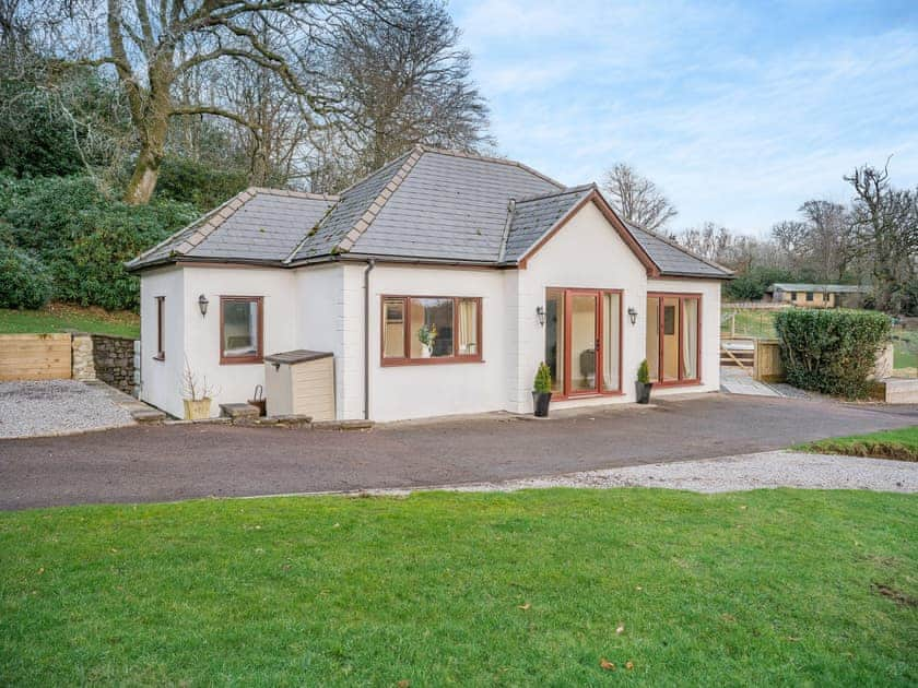 Exterior | Bay Cottage, Coytrahen, near Bridgend