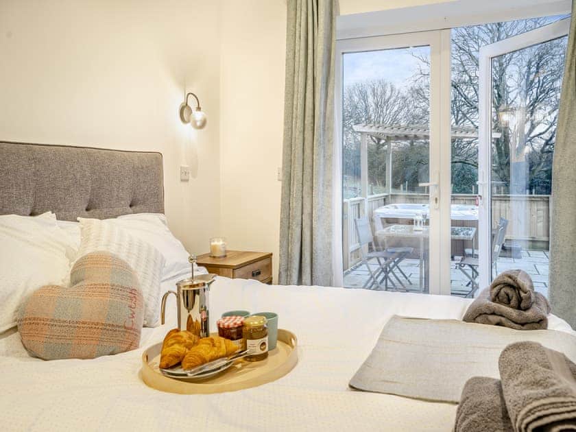 Double bedroom | Bay Cottage, Coytrahen, near Bridgend