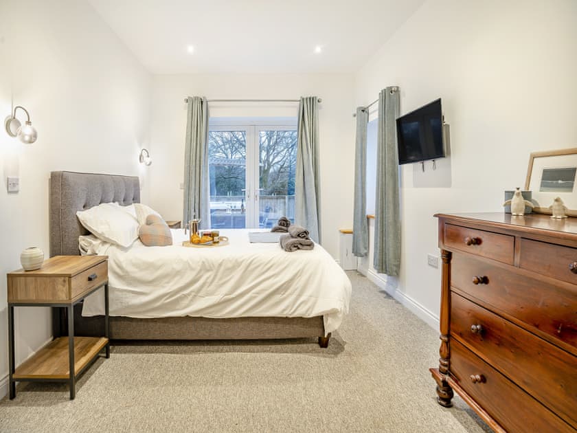 Double bedroom | Bay Cottage, Coytrahen, near Bridgend