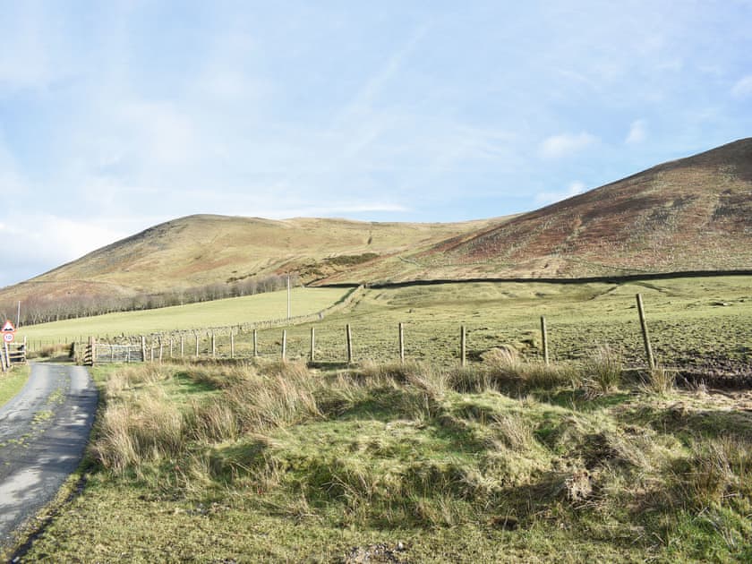 Setting | Riverbank Cottage - Brockholes Farm, Near Tebay
