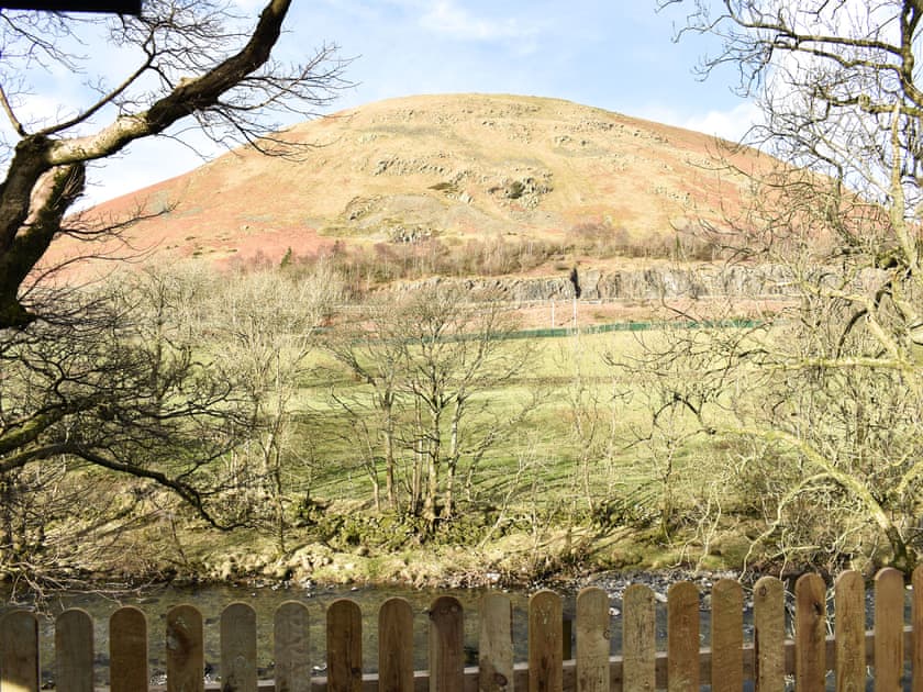 Setting | Riverbank Cottage - Brockholes Farm, Near Tebay