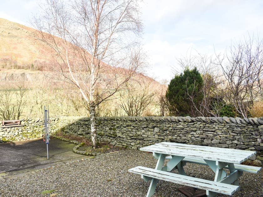 Outdoor eating area | Mount Cottage - Brockholes Farm, Near Tebay