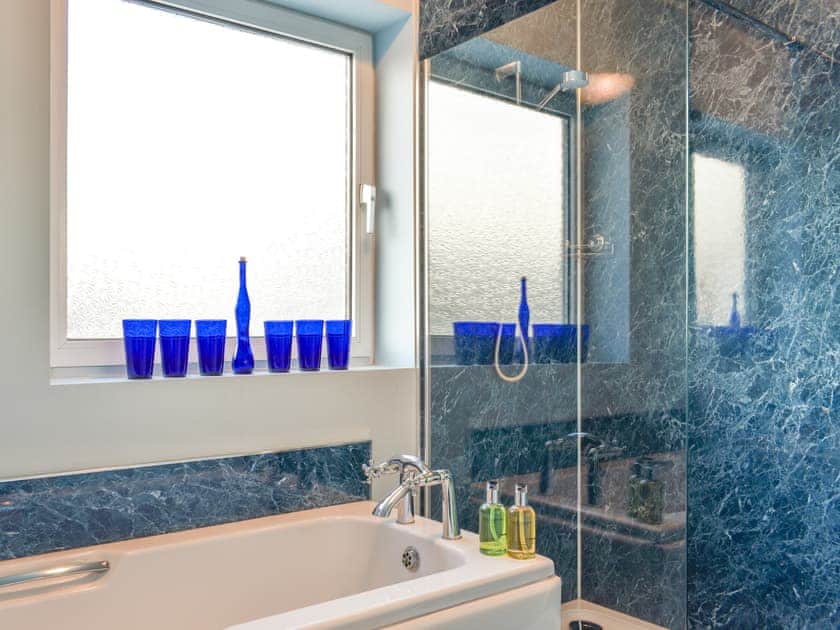 Bathroom | Thornlea, Whitby