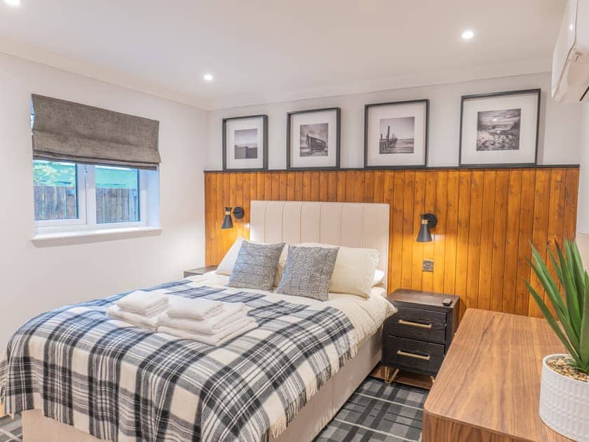 Double bedroom | Eachaig Cottage - Stratheck Holiday Cottages, Near Dunoon