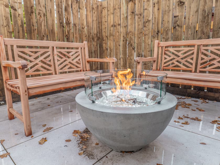 Sitting-out-area | Eachaig Cottage - Stratheck Holiday Cottages, Near Dunoon