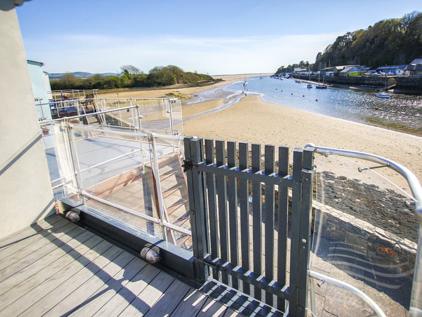 Decking | Sailing Home, Porthmadog