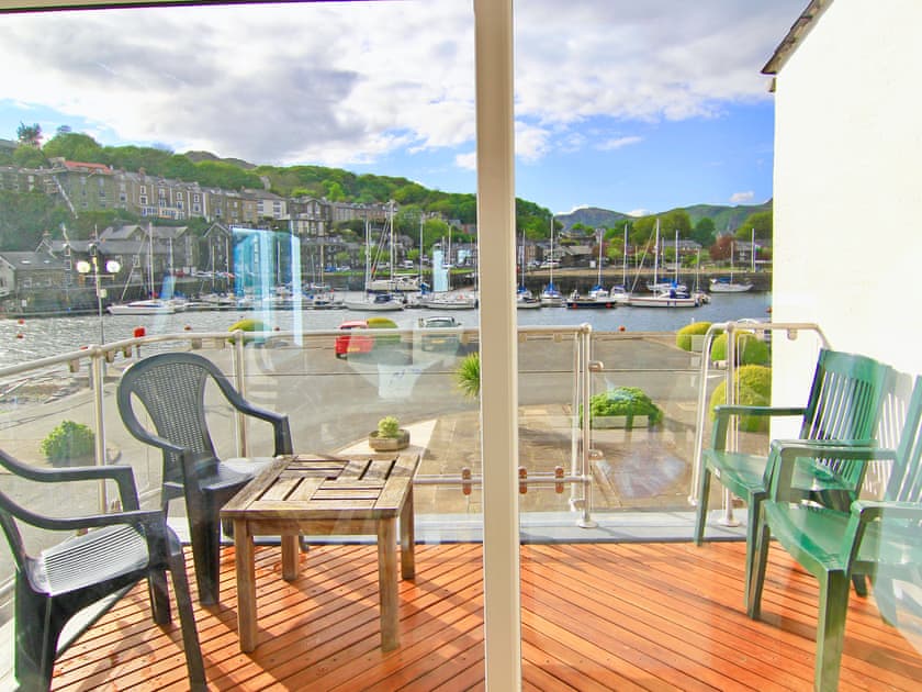 Balcony | The Moorings Apartment, Porthmadog