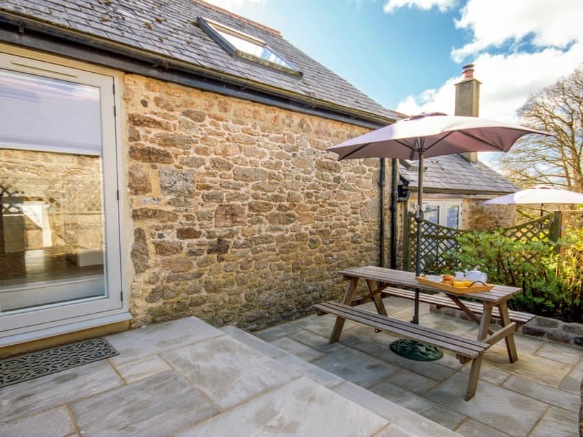 Back garden | Pond View - Lower Elsford Farm , Lustleigh, near Bovey Tracey 