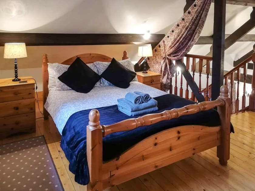 Double bedroom | The Dairy - Cotterill Farm, Biggin by Hartington, near Buxton