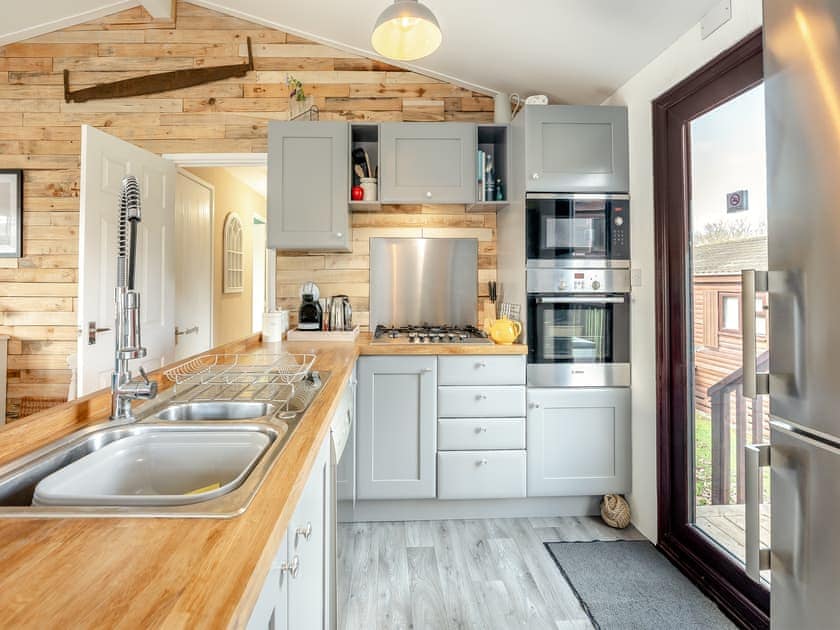 Kitchen area | Green Poplars, Gurnard