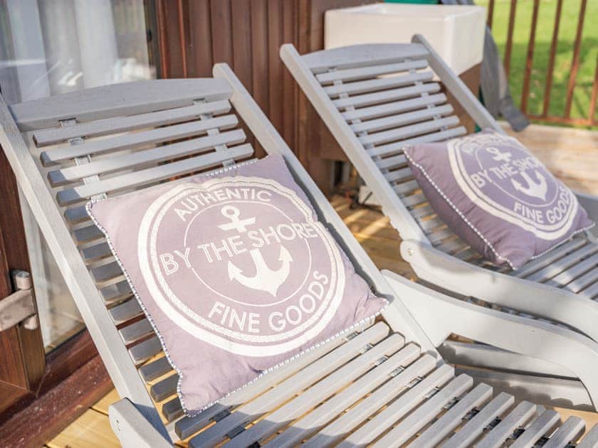 Outdoor area | Green Poplars, Gurnard
