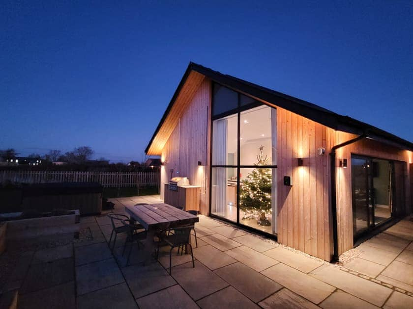 Exterior | Marsh Marigold Cottage - Ashlin Farm Barns, Dunholme, near Lincoln