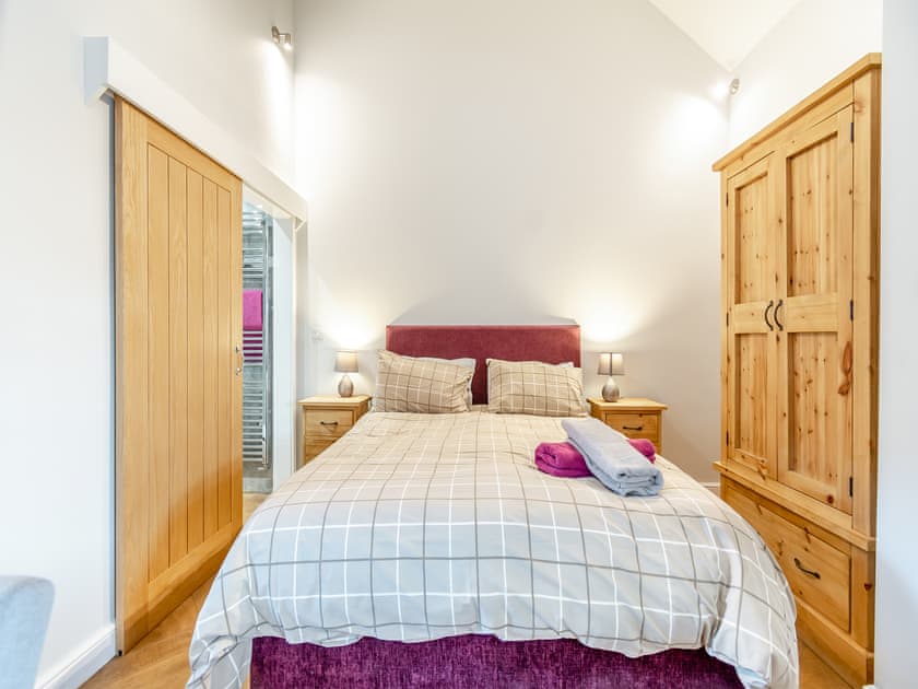 Double bedroom | The Dairy - Wolds Way Holiday Cottages, Low Hunsley
