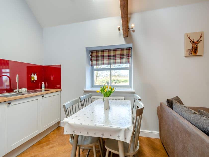 Open plan living space | Rolling Mill - Wolds Way Holiday Cottages, Low Hunsley, Cottingham