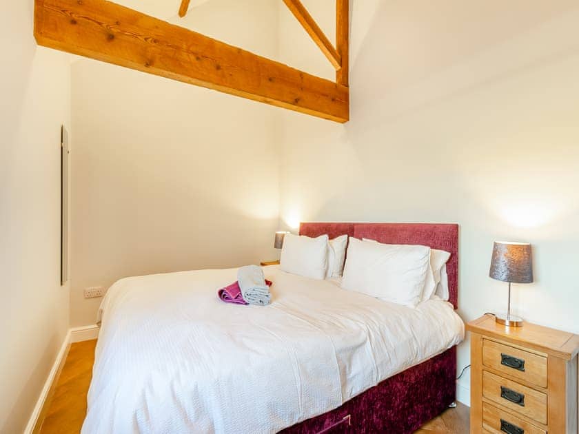 Double bedroom | Rolling Mill - Wolds Way Holiday Cottages, Low Hunsley, Cottingham