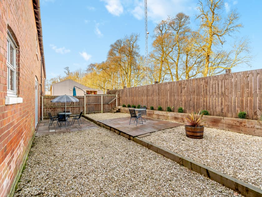 Garden | Rolling Mill - Wolds Way Holiday Cottages, Low Hunsley, Cottingham