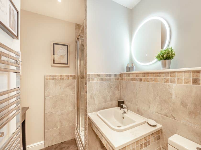 Shower room | Angus Place, Settle