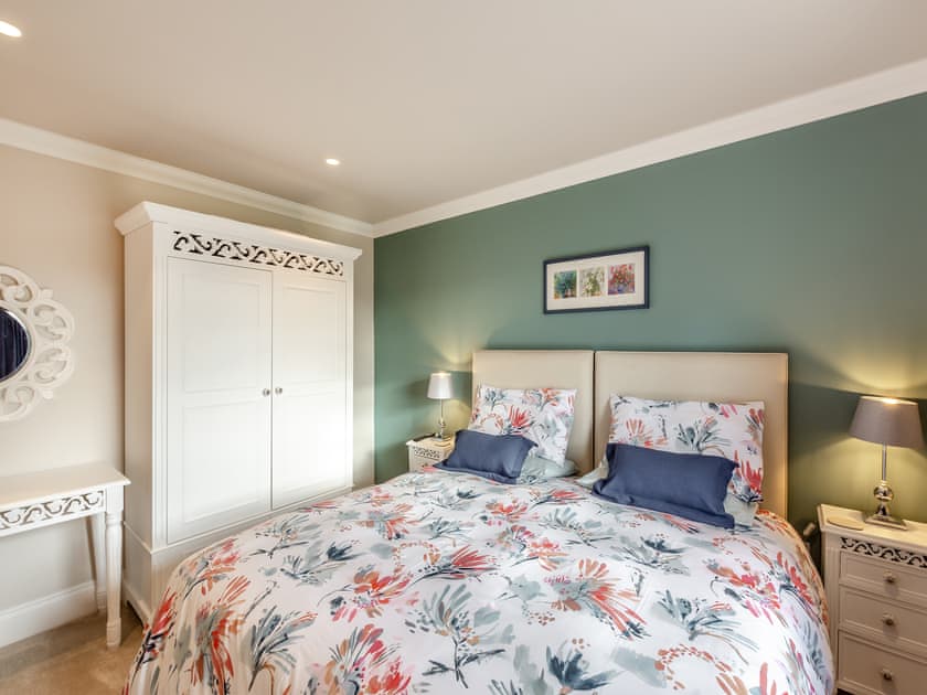 Double bedroom | Mersyke Farm - Summerfield Bungalow - Meresyke Farm, Wigglesworth, near Settle
