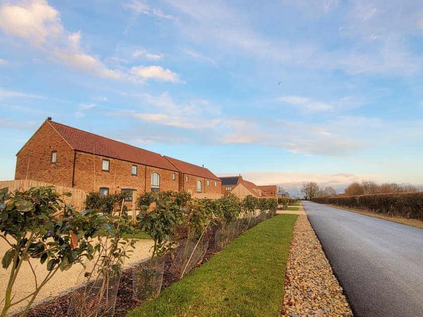 Setting | The Sycamores - Ashlin Farm Barns, Dunholme, near Lincoln