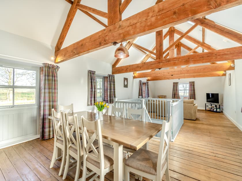Dining Area | Nellies Shed - Wolds Way Holiday Cottages, Low Hunsley