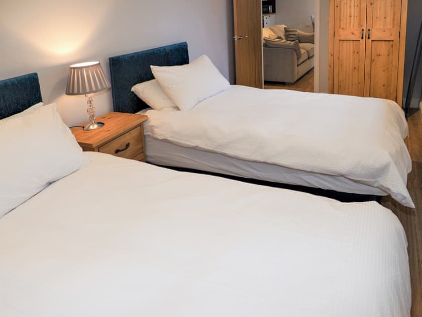 Twin bedroom | The Barn - Wolds Way Holiday Cottages, Low Hunsley, Cottingham
