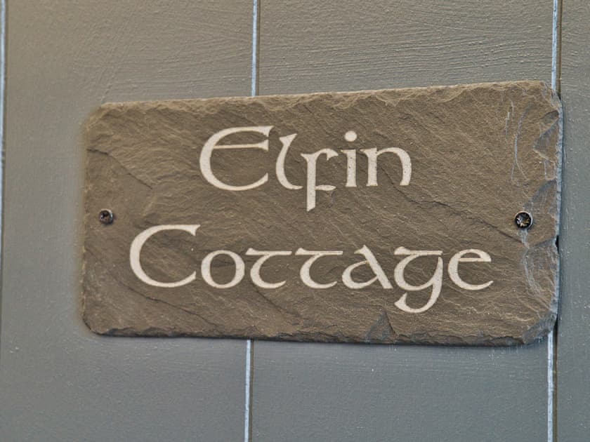 Outdoor area | Elfin Cottage - Loch Eck Holiday Cottages, Near Dunoon