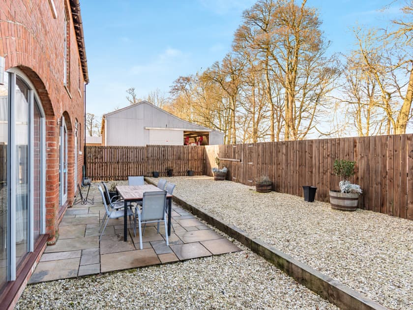 Garden | The Granary - Wolds Way Holiday Cottages, Low Hunsley