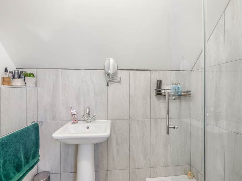 Shower room | The Nest - Winforton Retreats, Winforton, near Hay-on-Wye