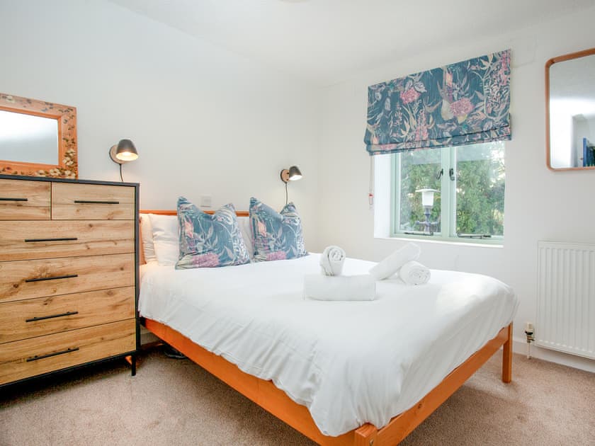 Double bedroom | Barley Cottage, Modbury