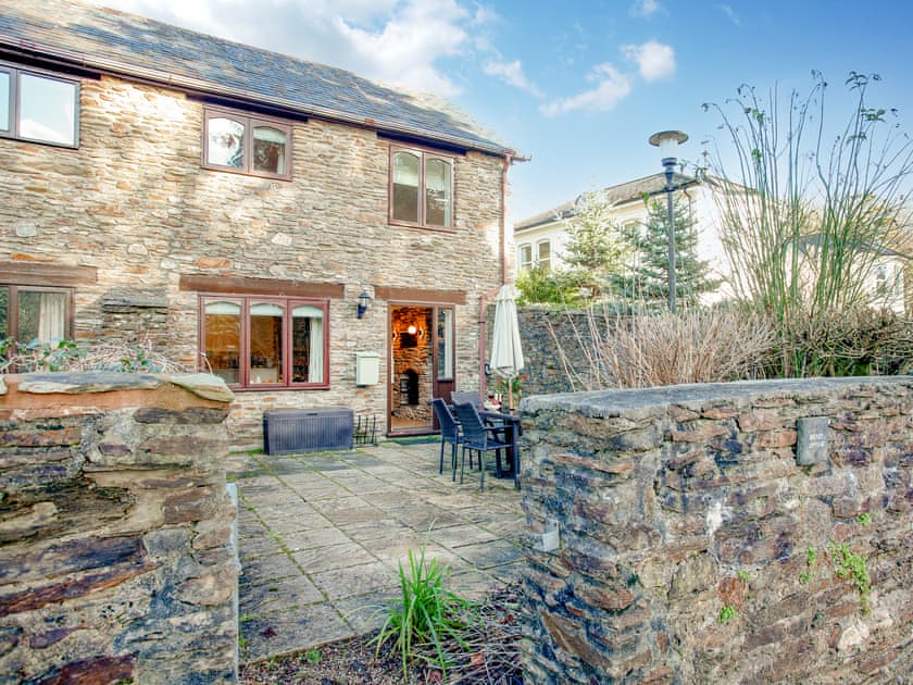 Exterior | Barley Cottage, Modbury