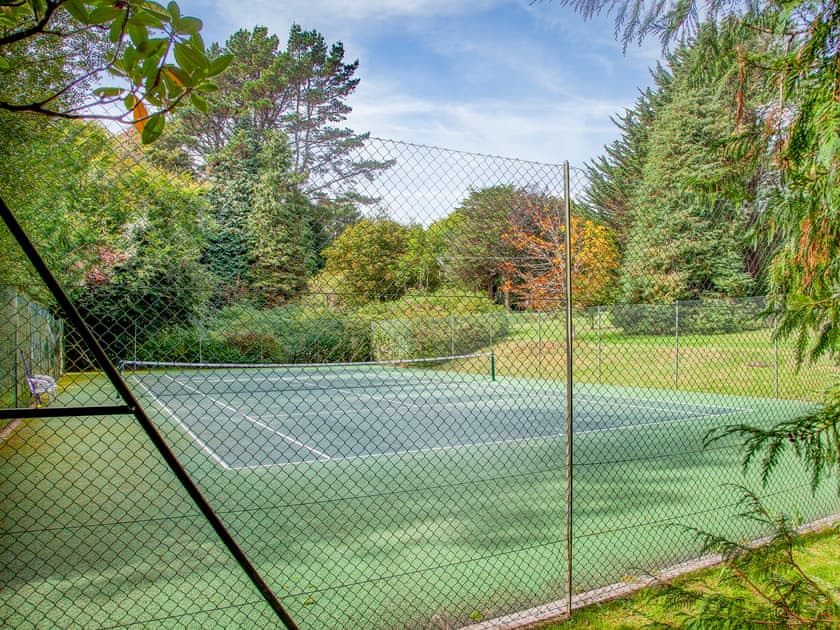Tennis court | Barley Cottage, Modbury