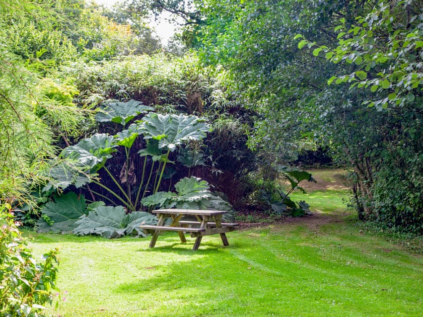 Garden and grounds | Barley Cottage, Modbury